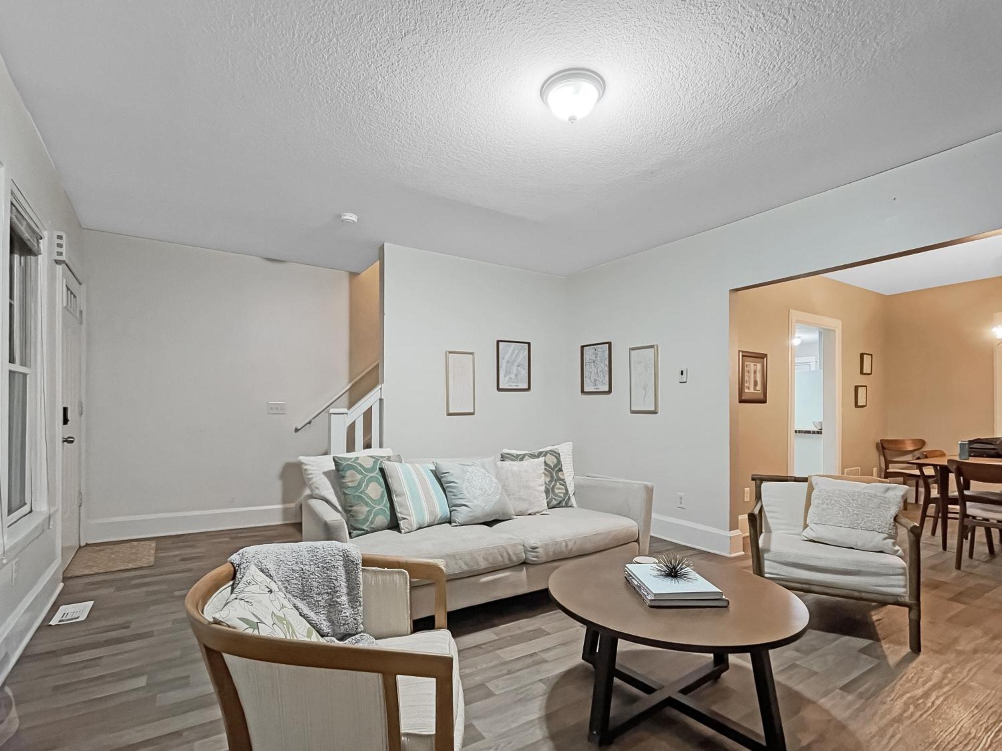 Chic 2Br Duplex Free Parking Near Hospitals Villa Des Moine Exteriör bild